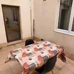 شقة Proche Maison Carree